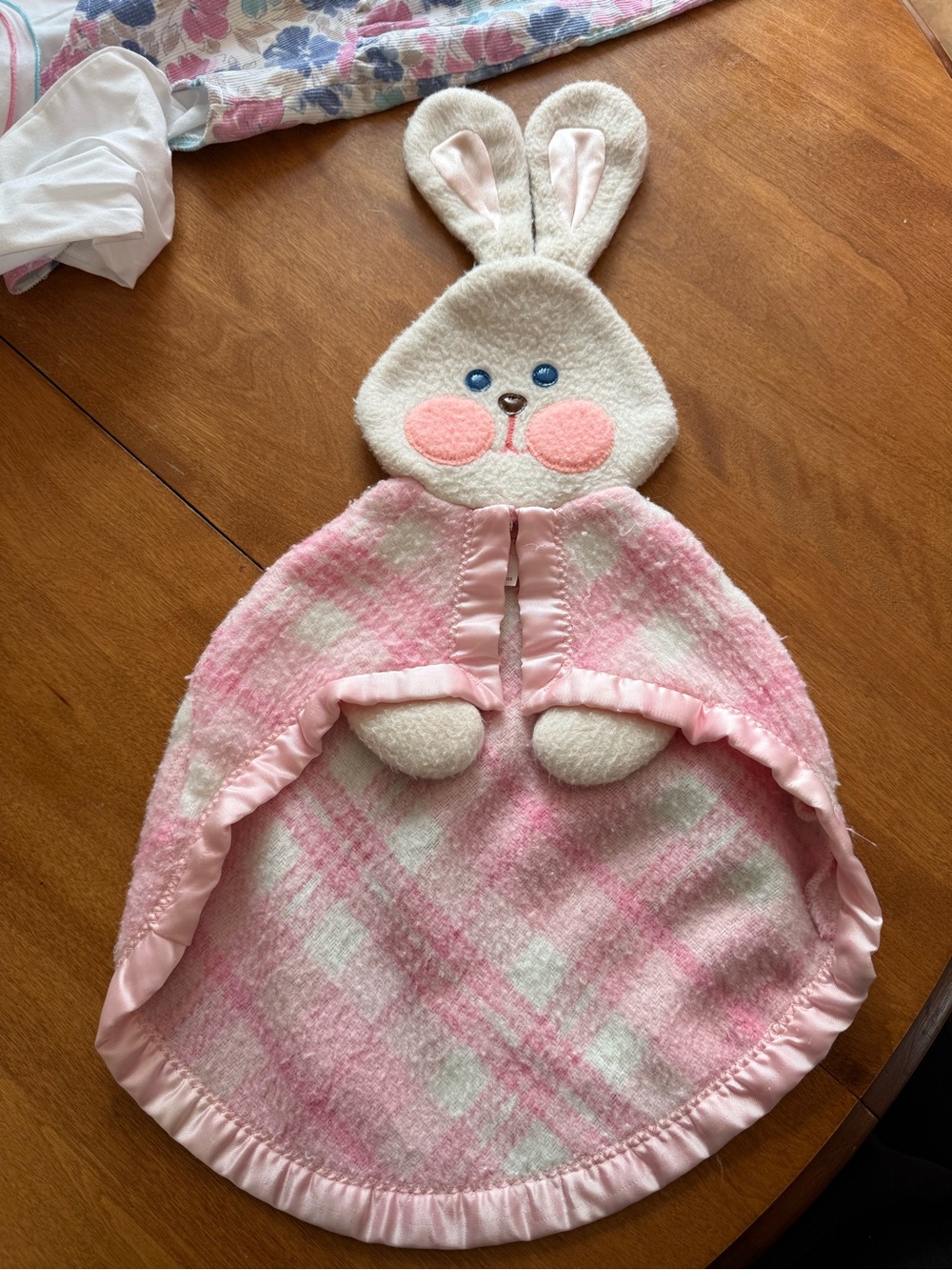 Fisher price 1979 lovery bunny